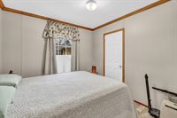 8 E Street, Bangor, ME 04401