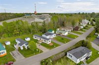8 E Street, Bangor, ME 04401