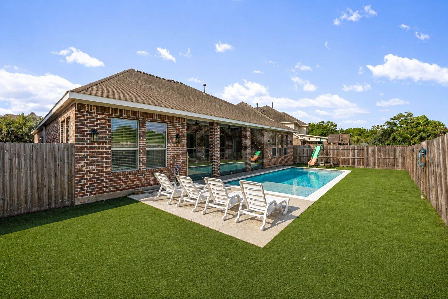 4213 Sycamore Point, Friendswood, TX 77546