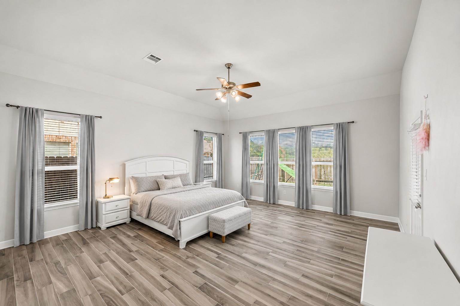 4213 Sycamore Point, Friendswood, TX 77546
