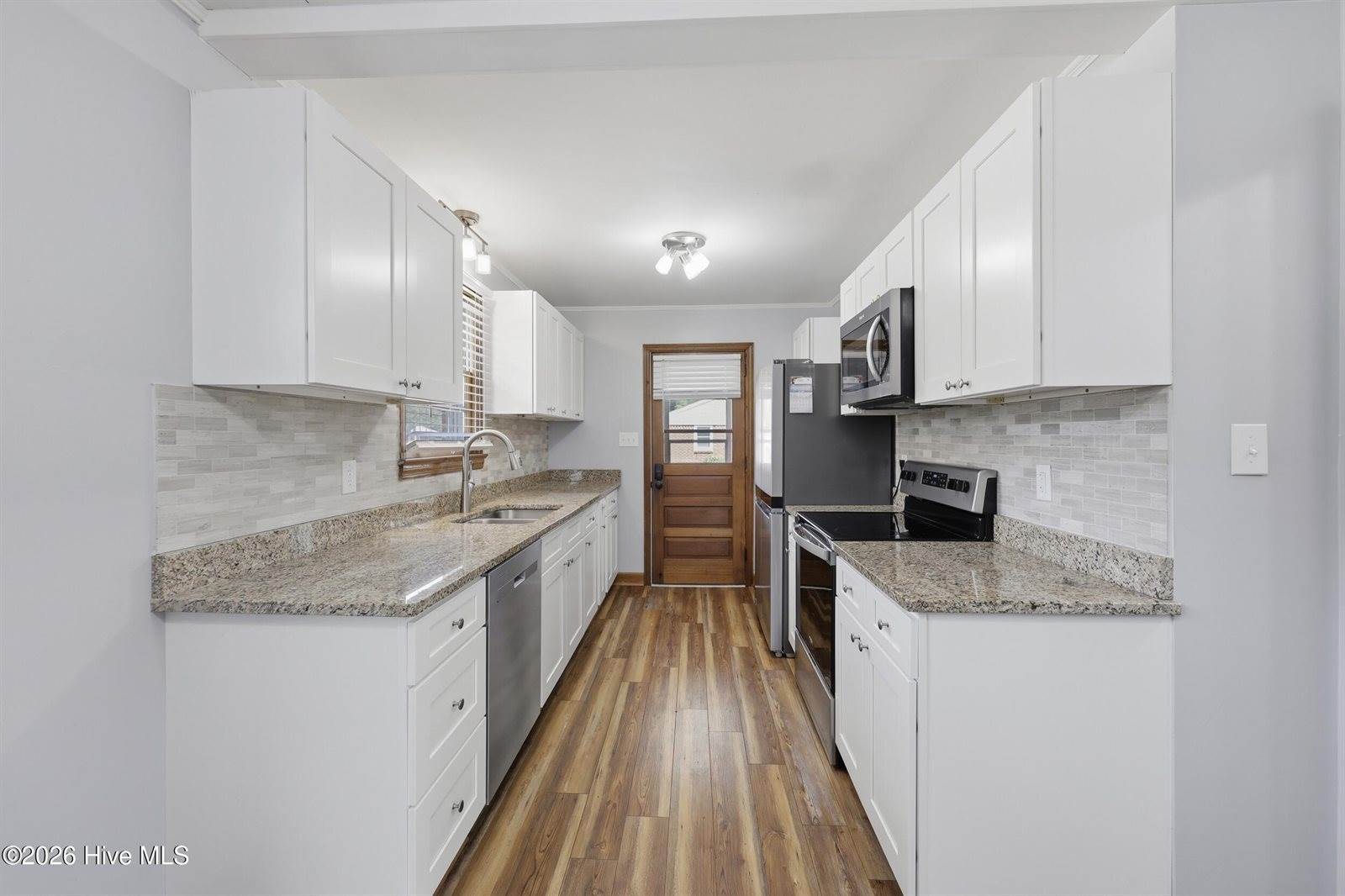 1813 Fearing Avenue, Elizabeth City, NC 27909