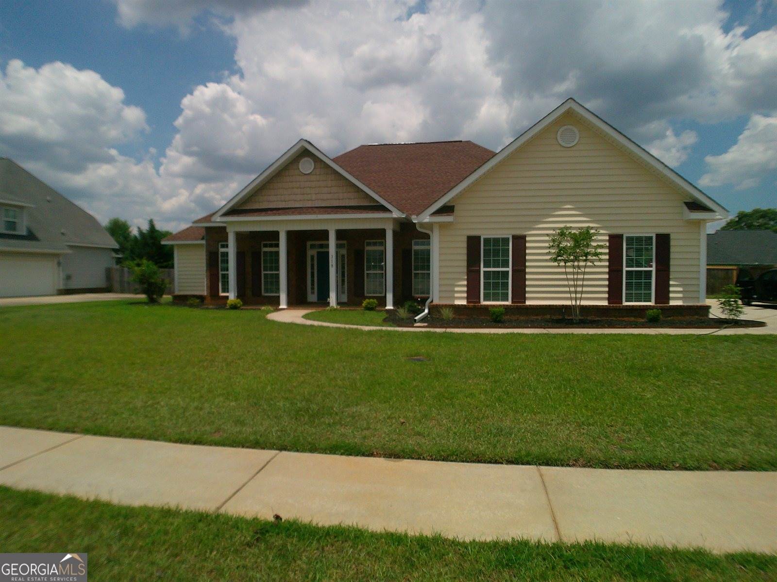318 Lovorn Circle, Warner Robins, GA 31088
