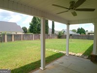 318 Lovorn Circle, Warner Robins, GA 31088