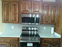 318 Lovorn Circle, Warner Robins, GA 31088