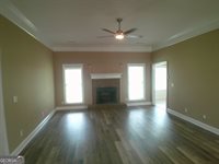 318 Lovorn Circle, Warner Robins, GA 31088