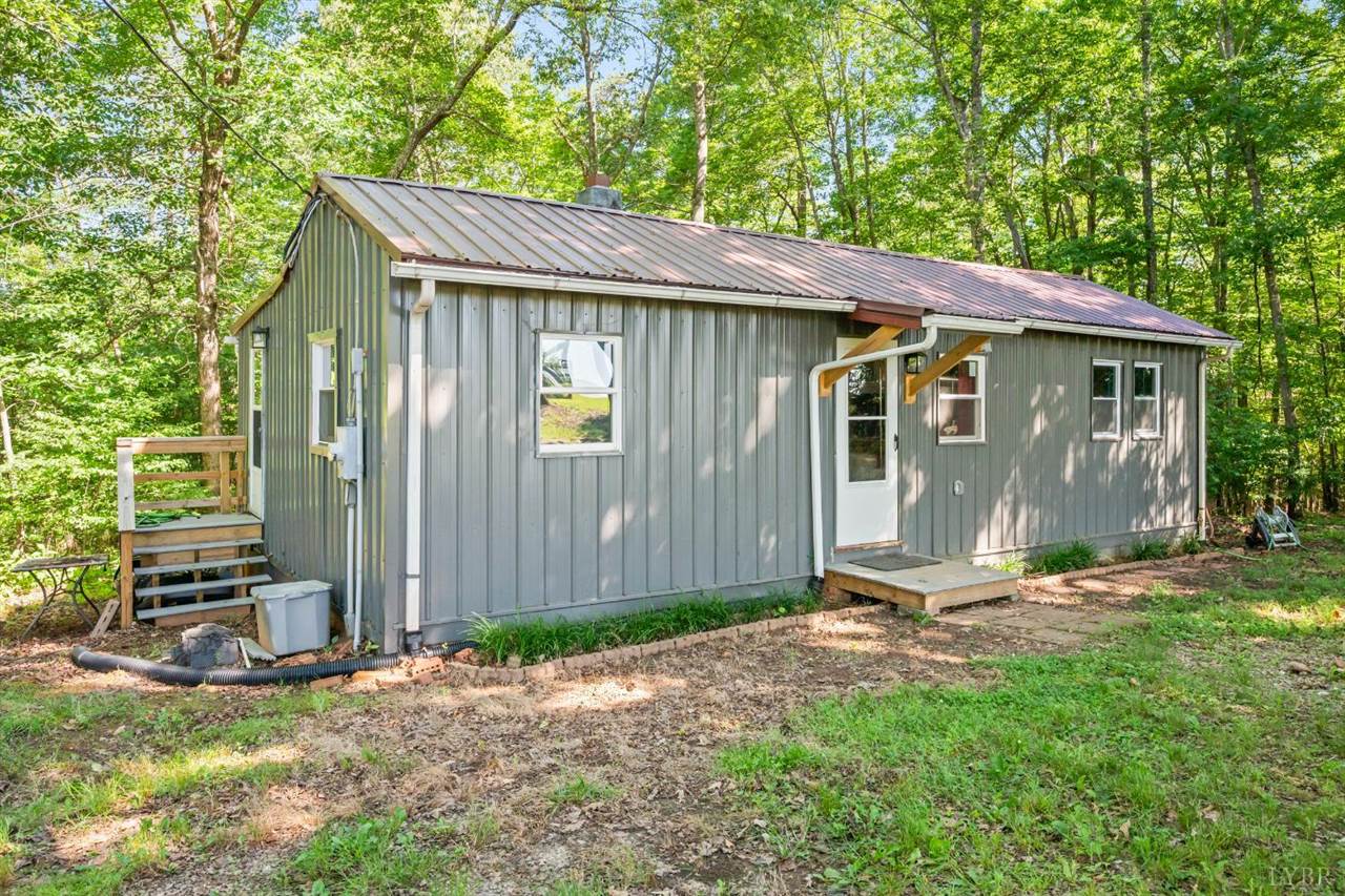 1893 Stone Mill Road, Hurt, VA 24563