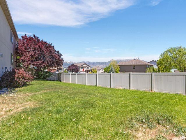 211 West Kestrel Dr, Saratoga Springs, UT 84045