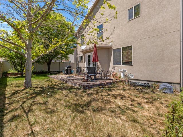 211 West Kestrel Dr, Saratoga Springs, UT 84045