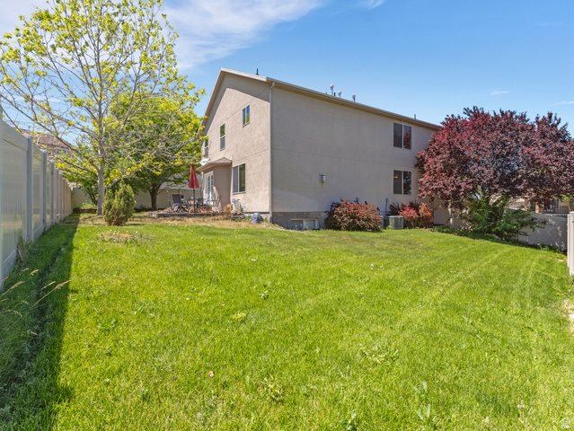 211 West Kestrel Dr, Saratoga Springs, UT 84045