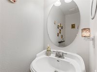211 West Kestrel Dr, Saratoga Springs, UT 84045