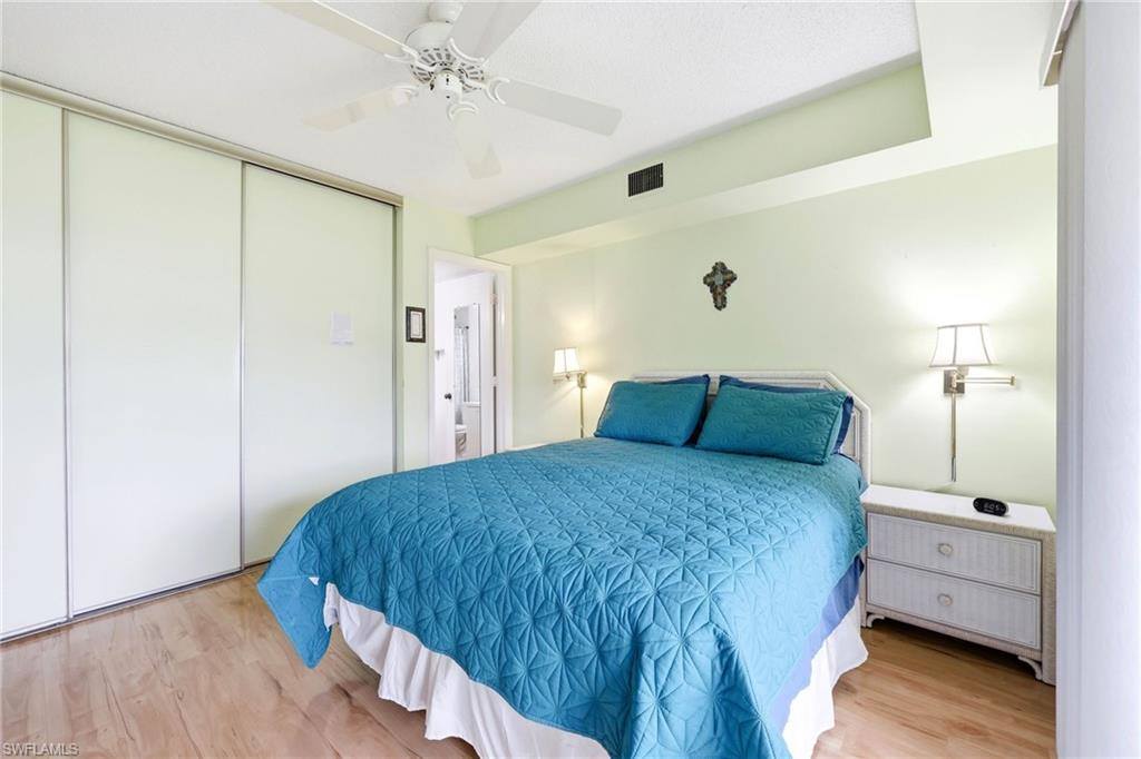 7406 Lake Breeze DR 218, Fort Myers, FL 33907