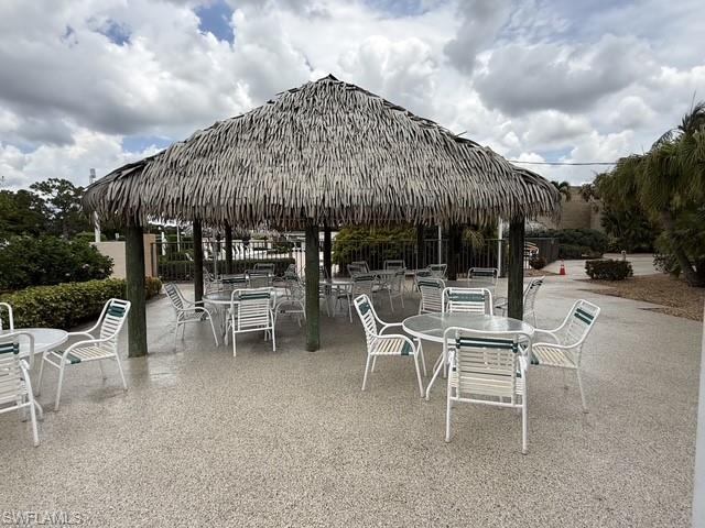 7406 Lake Breeze DR 218, Fort Myers, FL 33907