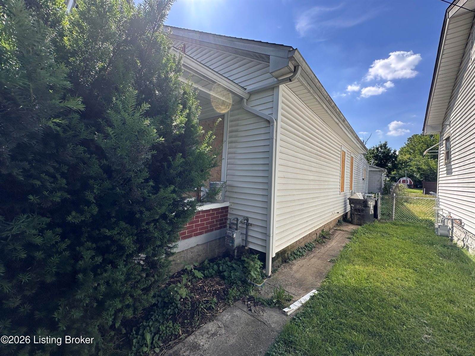 2732 Montana Ave, Louisville, KY 40208