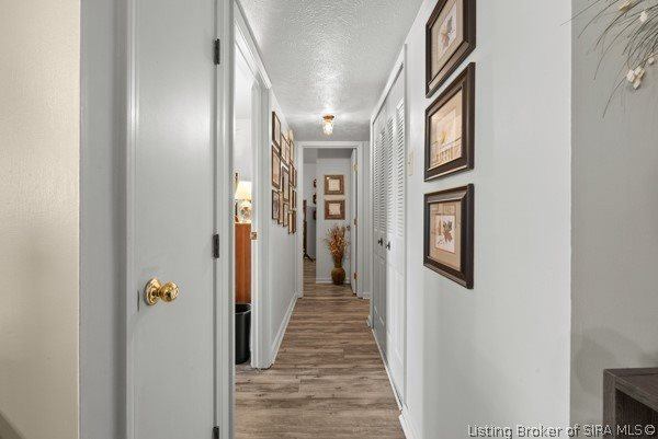 1305 Sunshine Lane, Jeffersonville, IN 47130