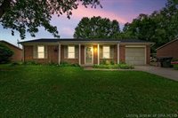1305 Sunshine Lane, Jeffersonville, IN 47130