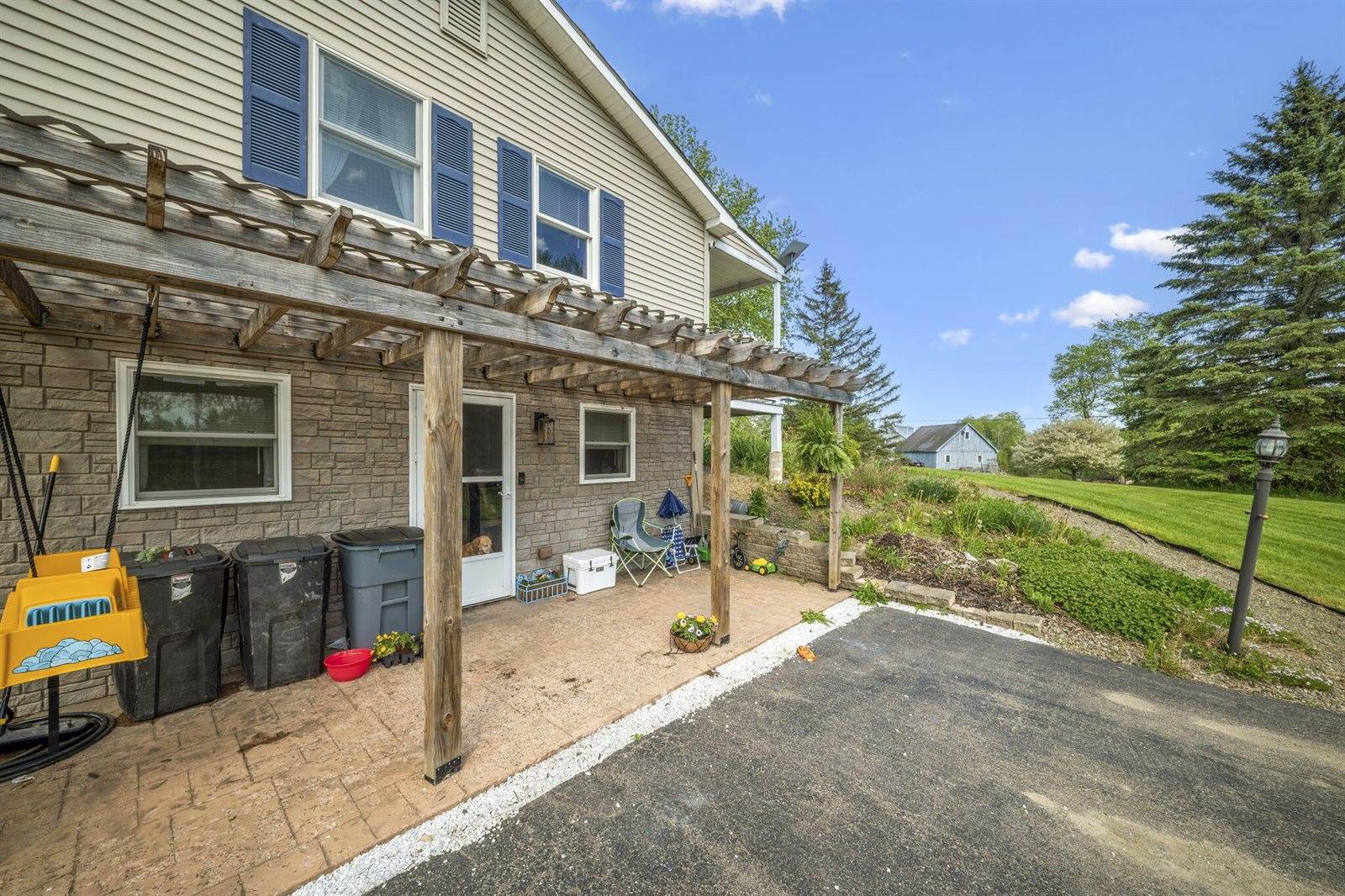 9 Marsh Stream Road, Frankfort, ME 04438