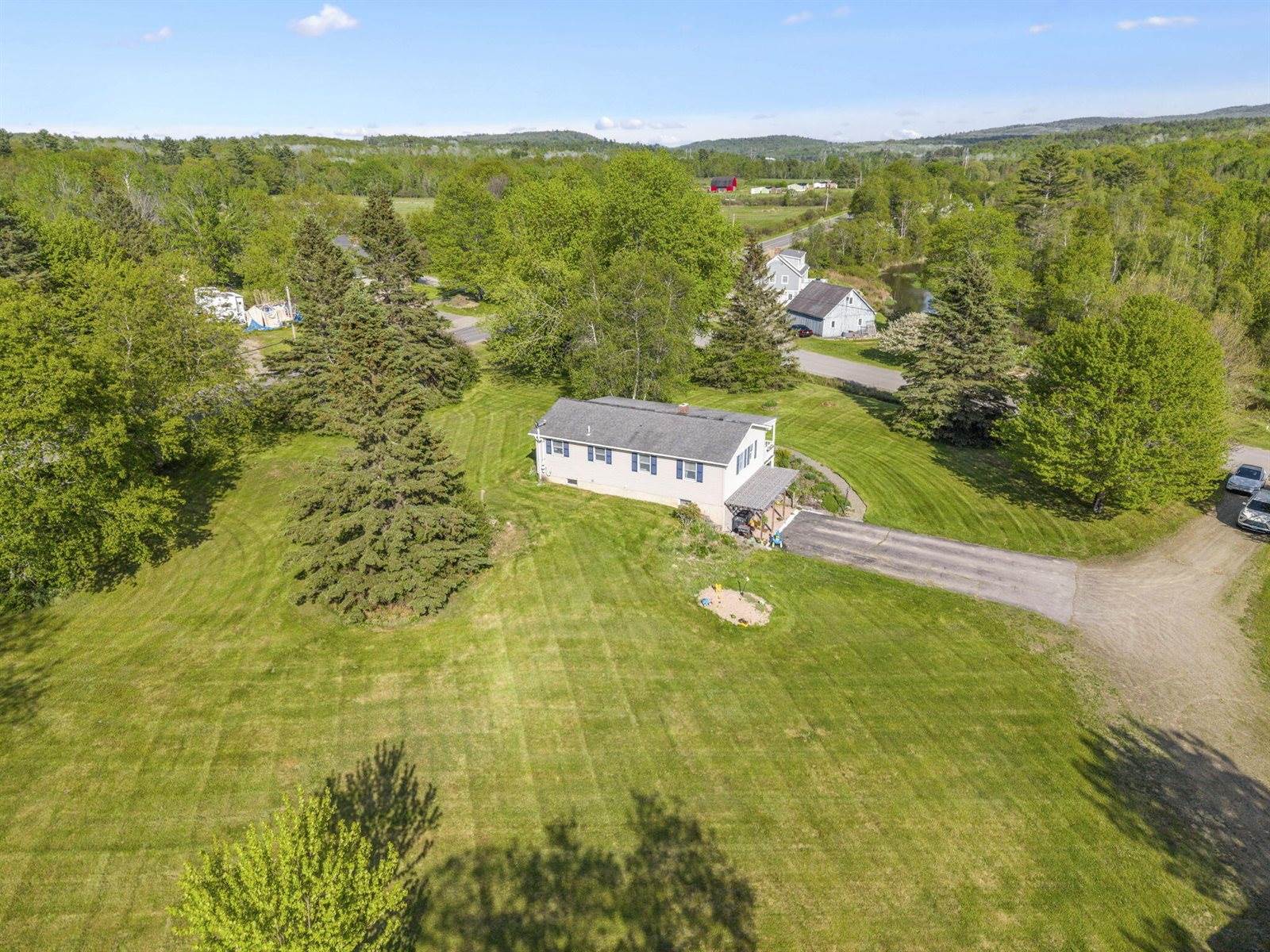 9 Marsh Stream Road, Frankfort, ME 04438