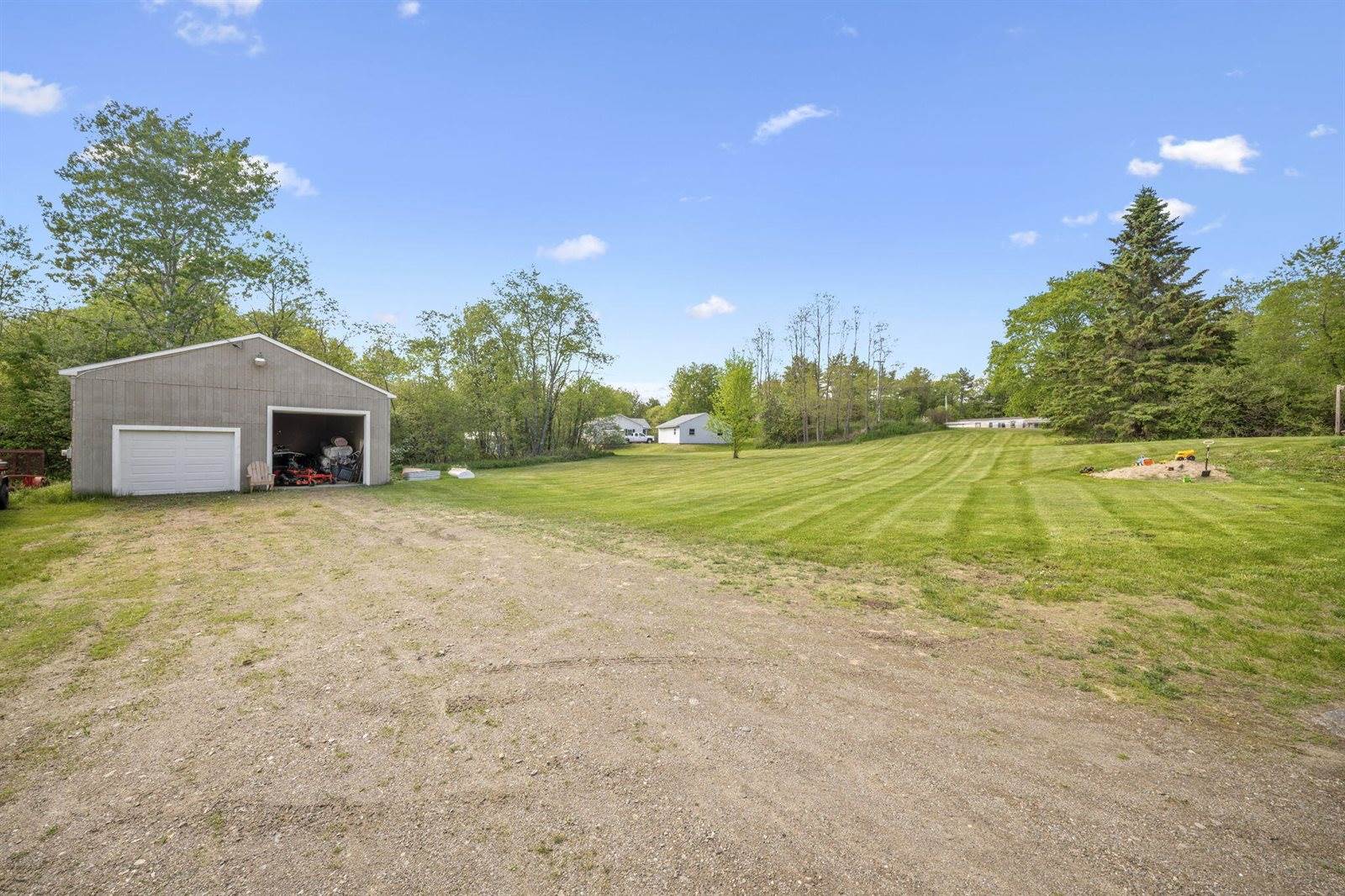 9 Marsh Stream Road, Frankfort, ME 04438