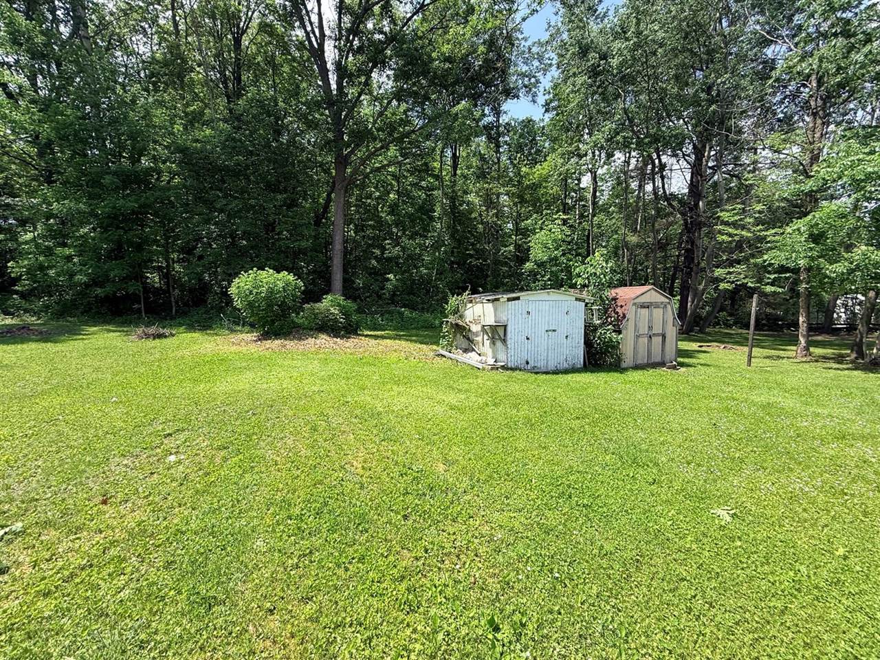 2168 Tower Hill Road, Houghton Lake, MI 48629