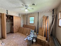 2168 Tower Hill Road, Houghton Lake, MI 48629