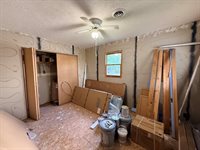 2168 Tower Hill Road, Houghton Lake, MI 48629
