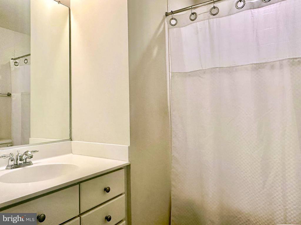 1040 Hotchkiss Place, Fredericksburg, VA 22401