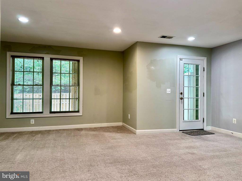 1040 Hotchkiss Place, Fredericksburg, VA 22401