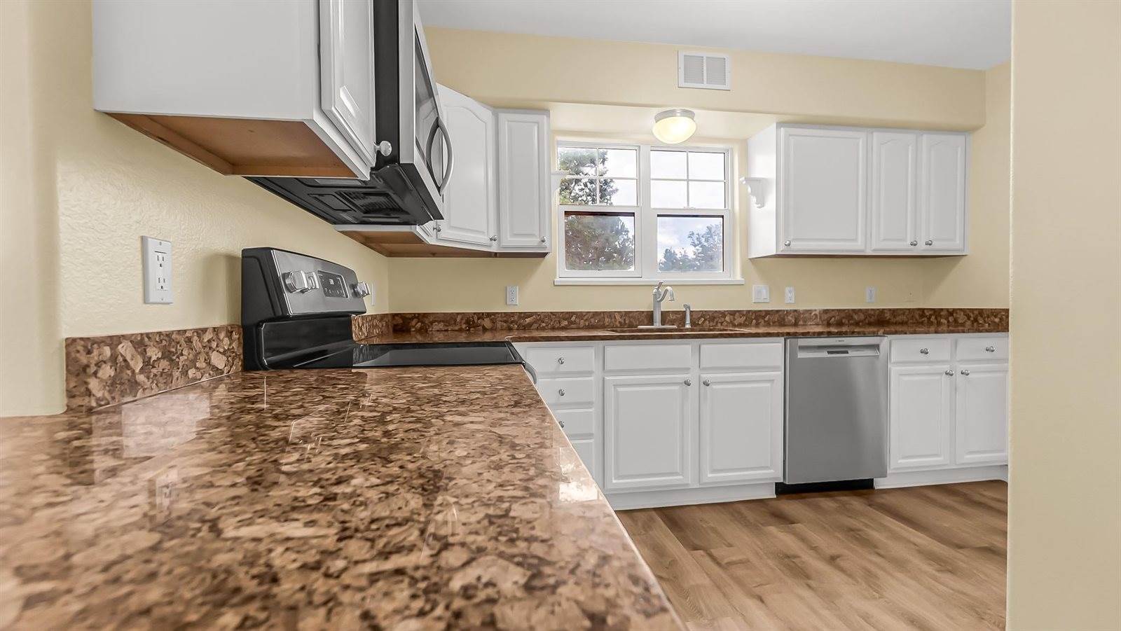 1161 Windsor Park Drive, Fruita, CO 81521