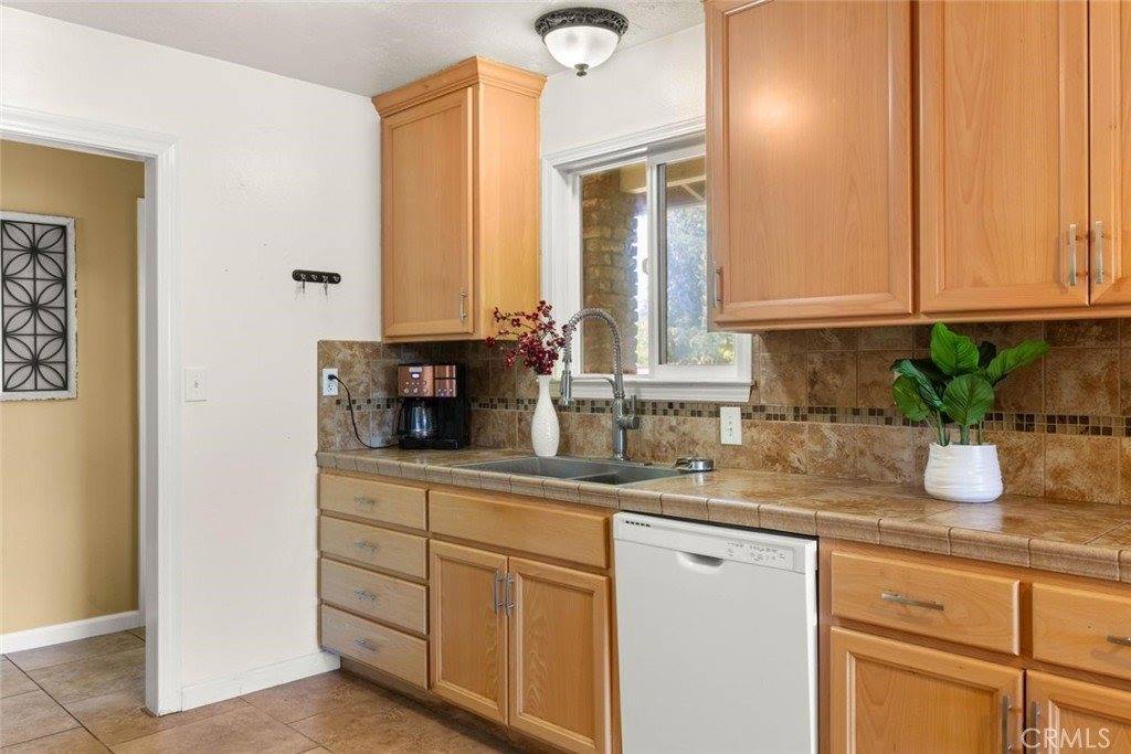 9099 Midway, Durham, CA 95938