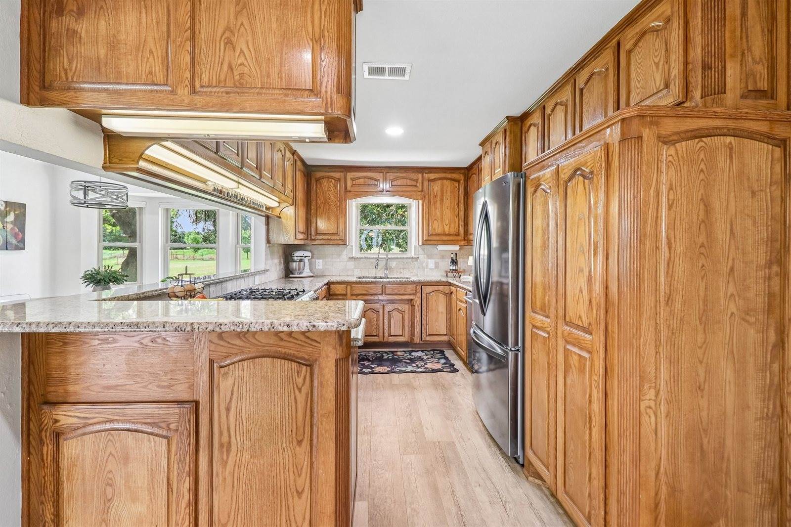 3076 Fm 2048, Boyd, TX 76023