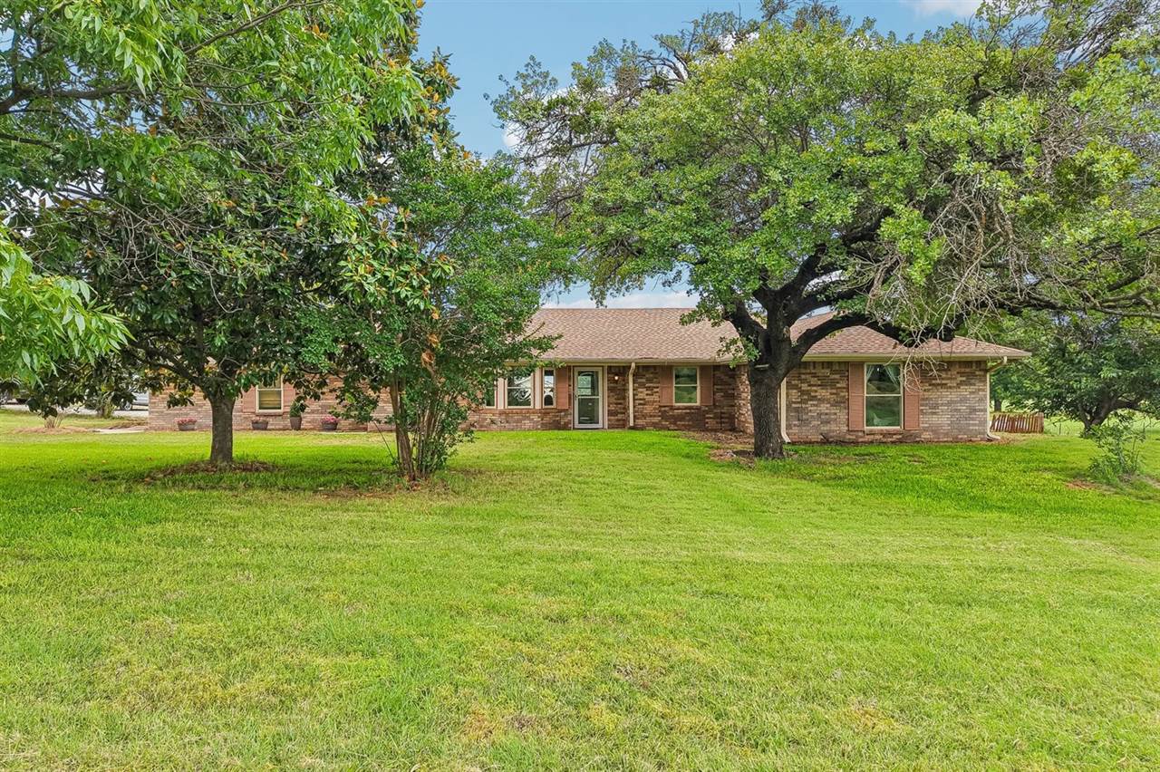 3076 Fm 2048, Boyd, TX 76023