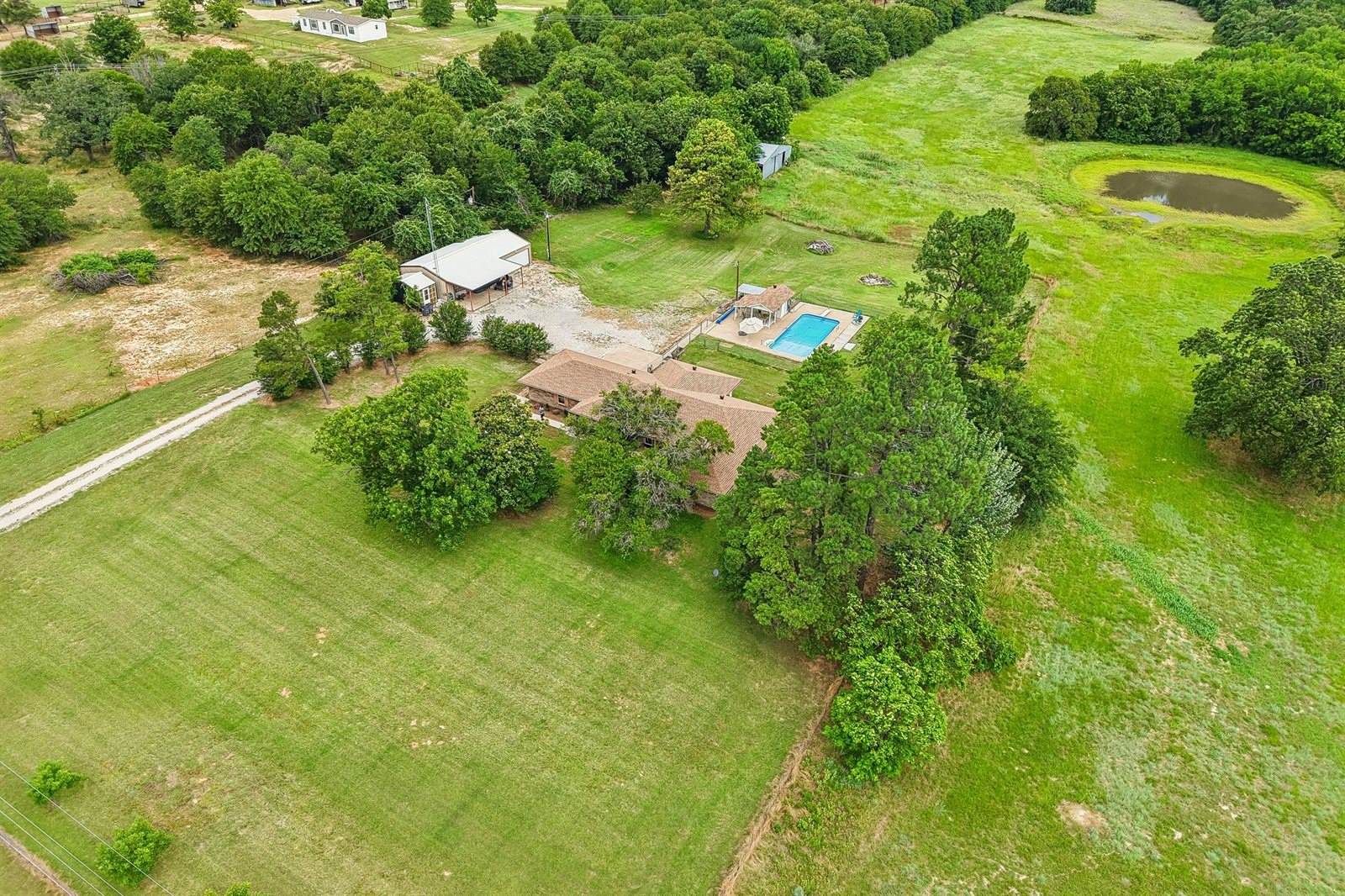 3076 Fm 2048, Boyd, TX 76023