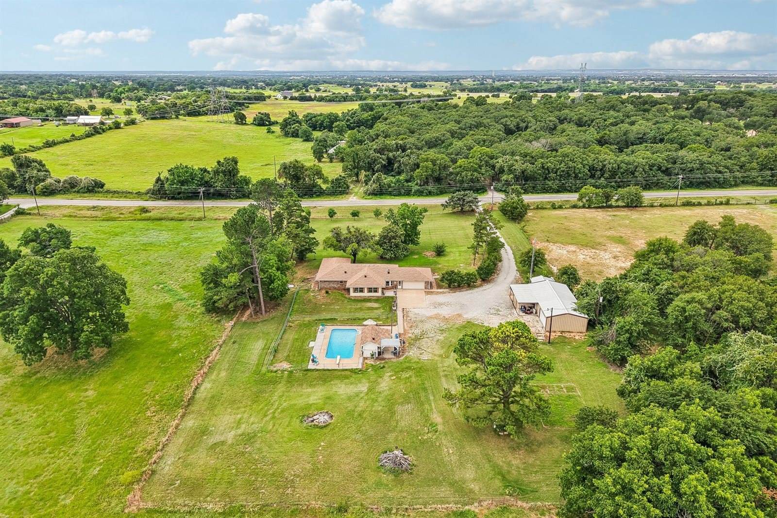 3076 Fm 2048, Boyd, TX 76023