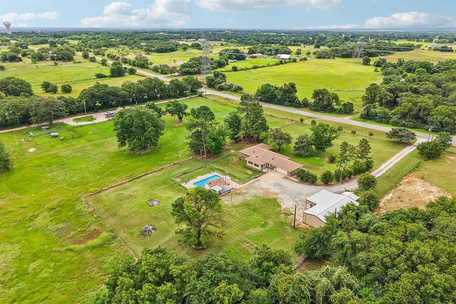 3076 Fm 2048, Boyd, TX 76023