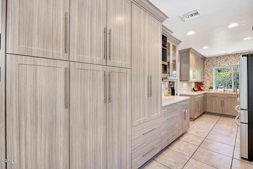 14921 Leadwell Street, Van Nuys, CA 91405