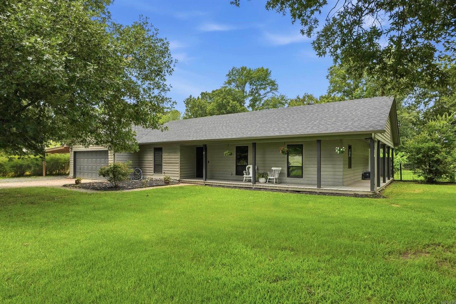 27 Darrell St, Vilonia, AR 72173