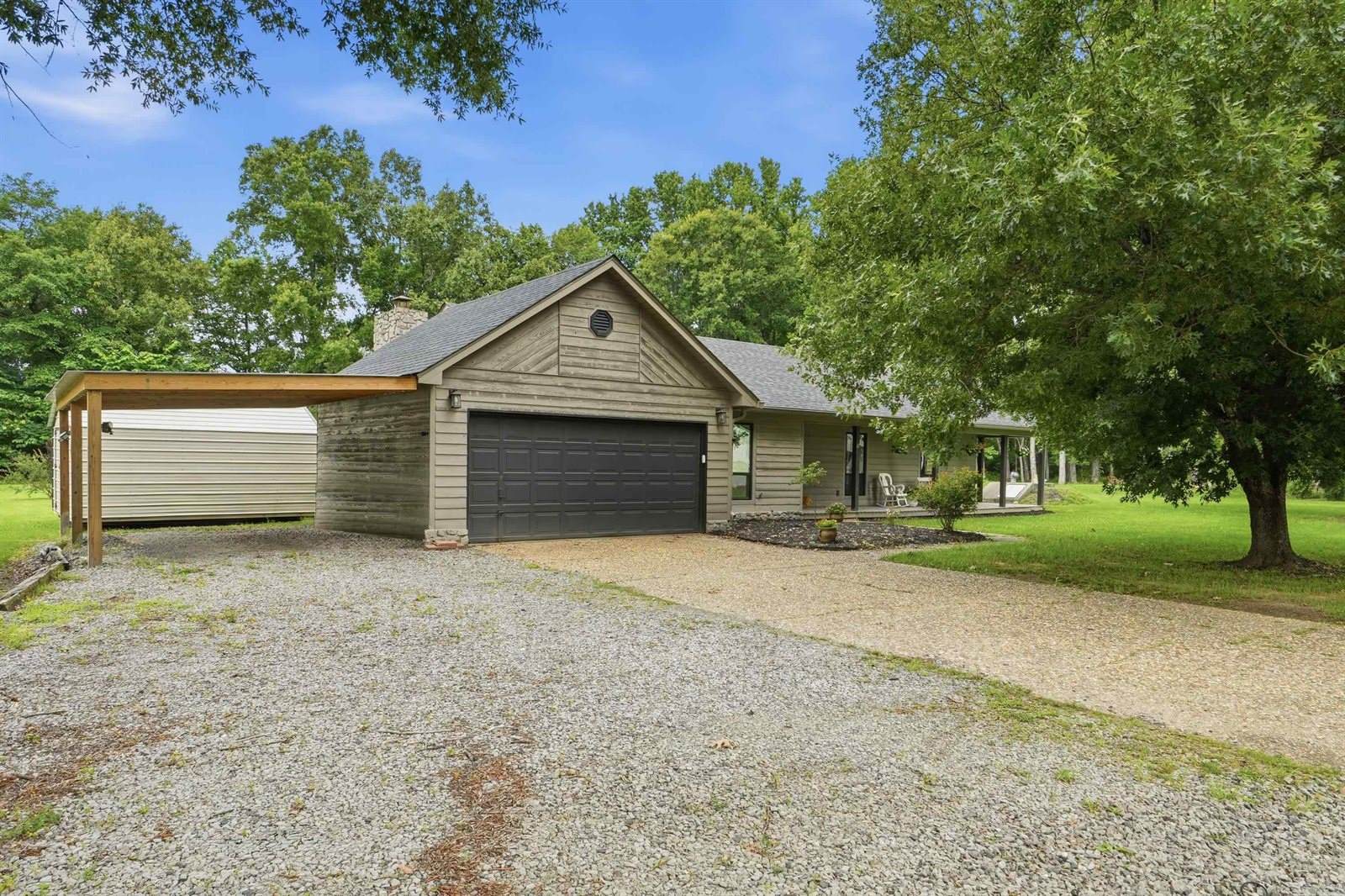 27 Darrell St, Vilonia, AR 72173