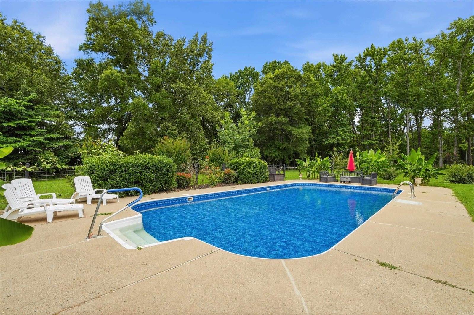 27 Darrell St, Vilonia, AR 72173