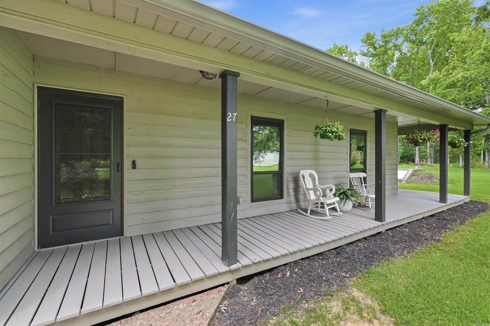 27 Darrell St, Vilonia, AR 72173