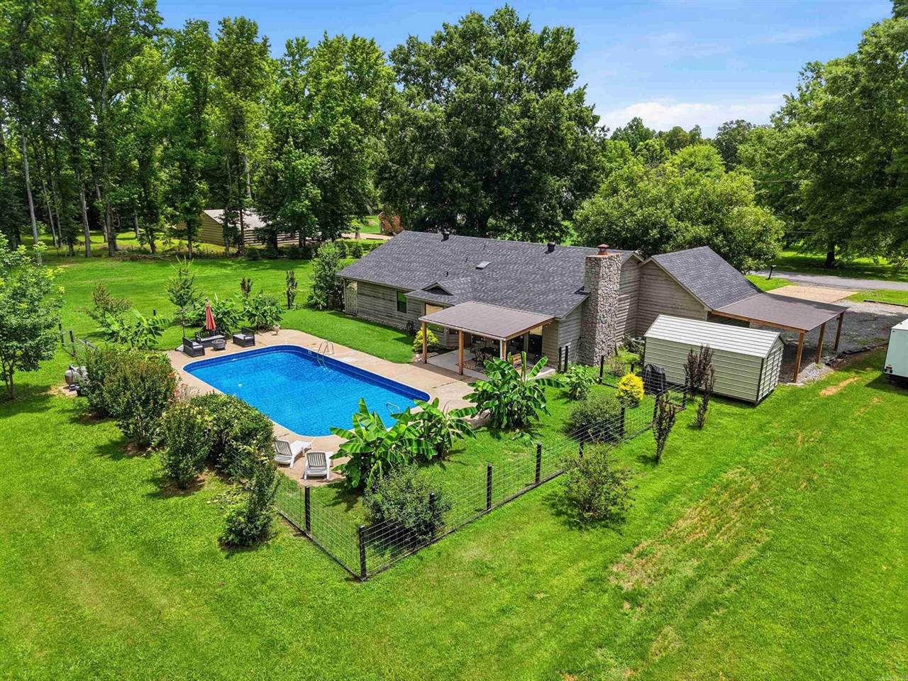 27 Darrell St, Vilonia, AR 72173