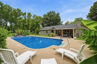 27 Darrell St, Vilonia, AR 72173