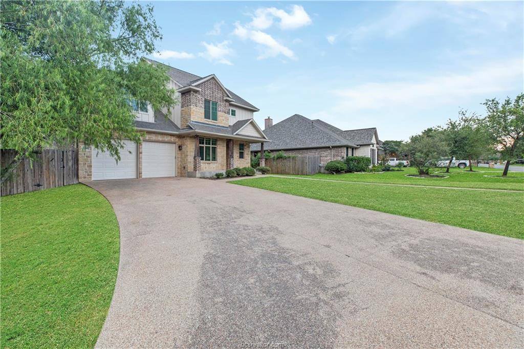 2136 Rockcliffe Loop, College Station, TX 77845