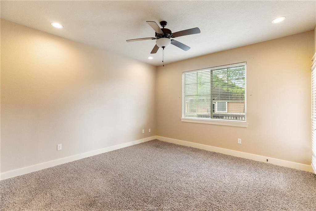 2136 Rockcliffe Loop, College Station, TX 77845