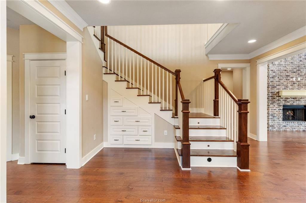2136 Rockcliffe Loop, College Station, TX 77845
