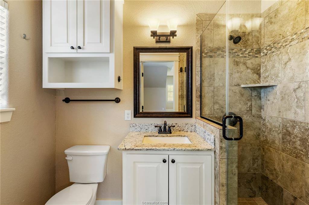 2136 Rockcliffe Loop, College Station, TX 77845