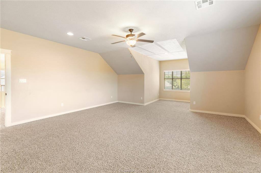 2136 Rockcliffe Loop, College Station, TX 77845