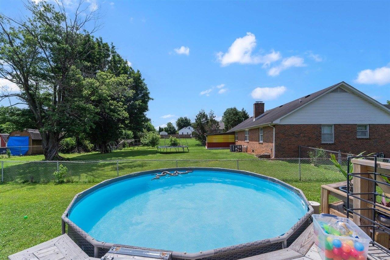 3302 Smallhouse Road, Bowling Green, KY 42104
