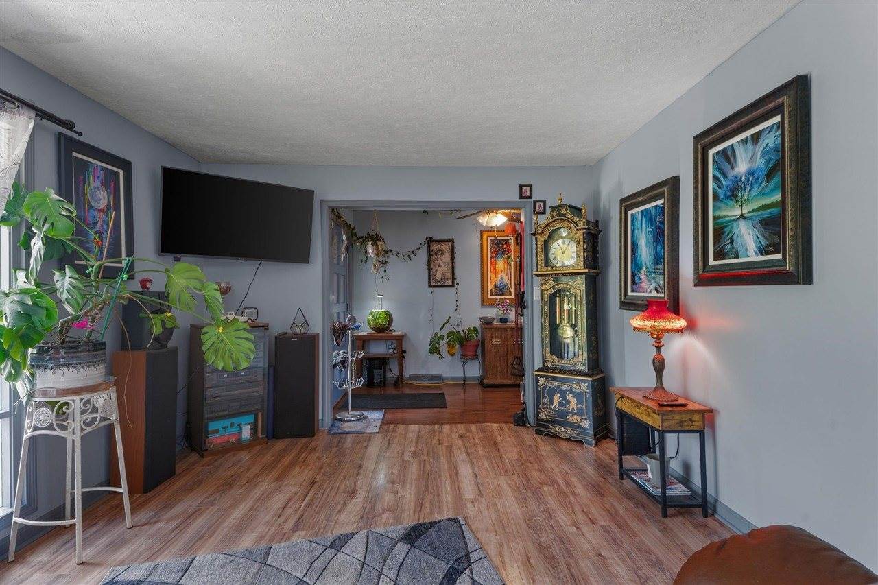 3302 Smallhouse Road, Bowling Green, KY 42104