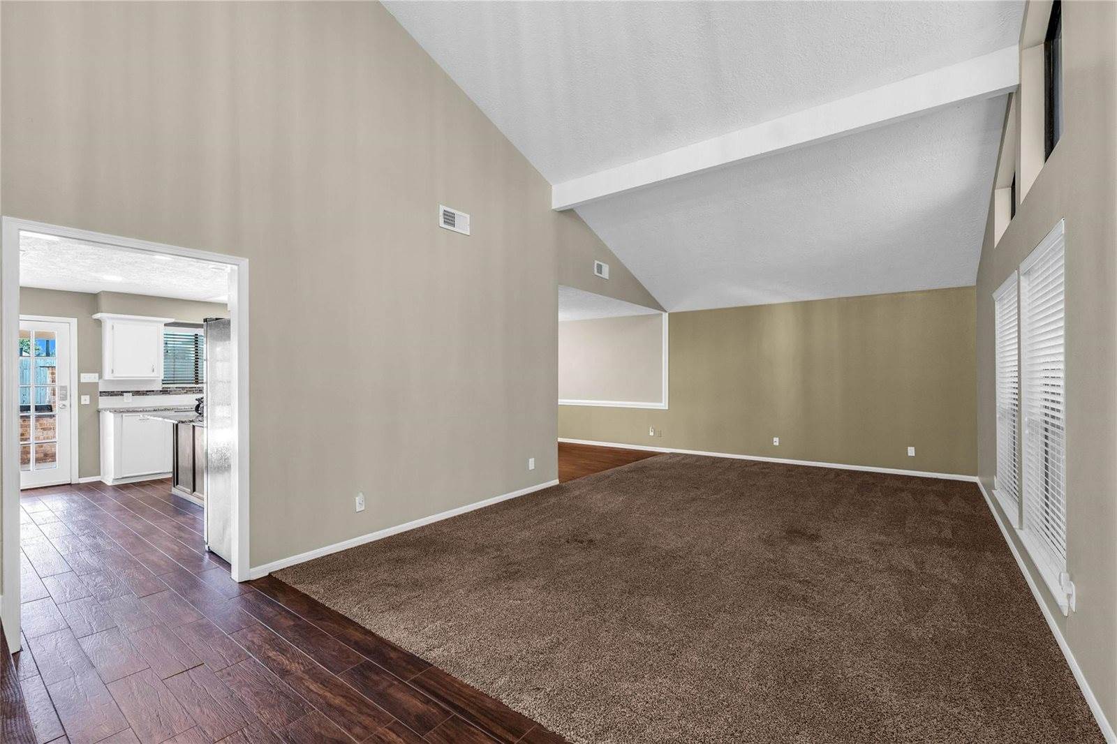 2202 Erin Glen Court, Deer Park, TX 77536