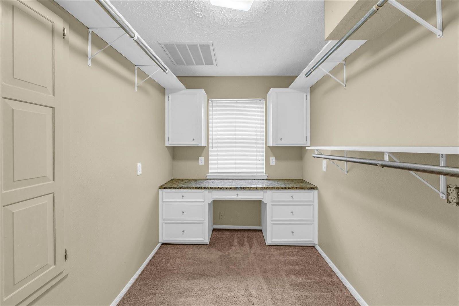 2202 Erin Glen Court, Deer Park, TX 77536